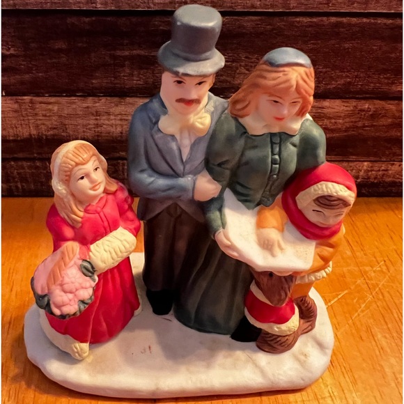 House of Lloyd Holiday House Of Lloyd Christmas Figurines Poshmark